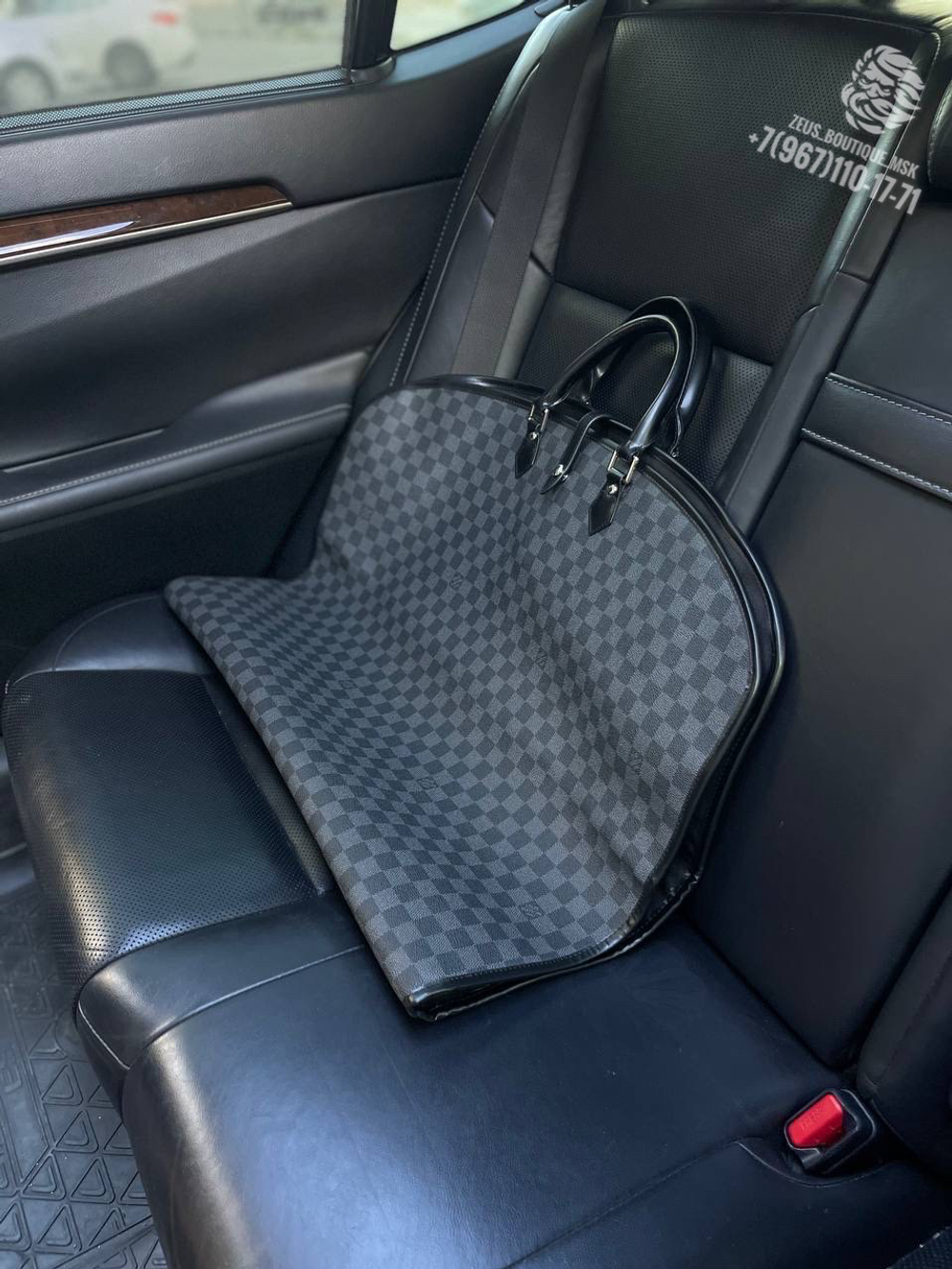 Дорожный портплед Louis Vuitton