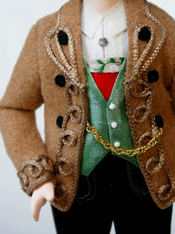 Кукла фарфоровая в Мужском национальном немецком костюме 20в. Бавария