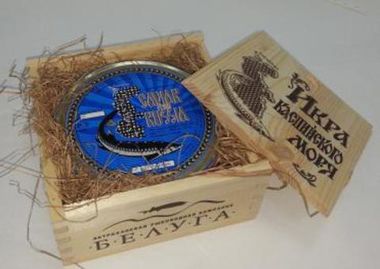 Икра зернистая осетра в подарочной упаковке 500 гр ж/б