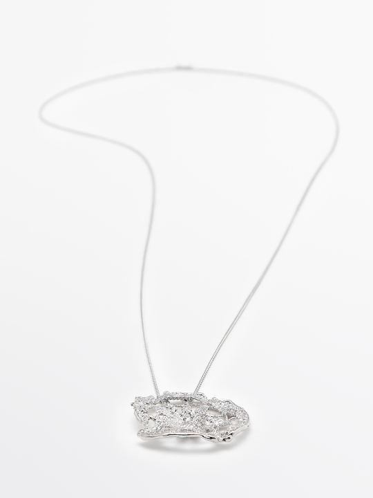 Massimo Dutti Ожерелье с кружевной подвеской, серебряный