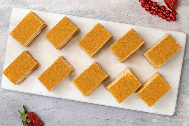 Пирожные &quot;Медовик&quot;, 10 шт.