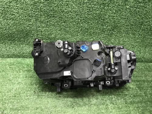 Фара левая BMW X7 G07 (2022-н.в.) LED