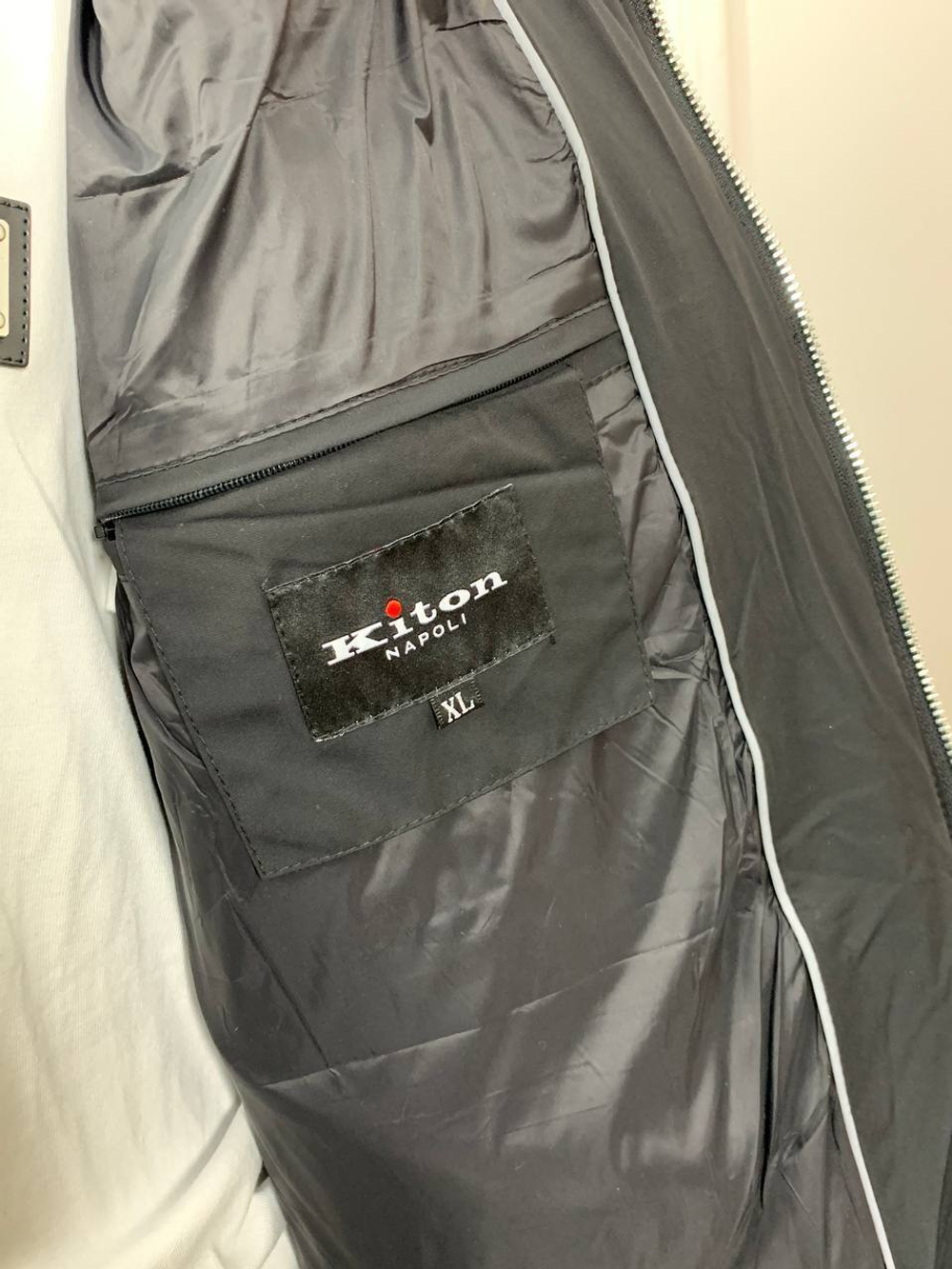 Пуховик Kiton