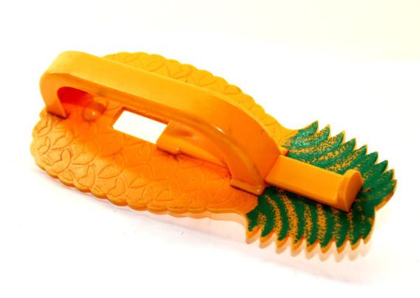 Нож для нарезки ананаса Pineapple Peeler