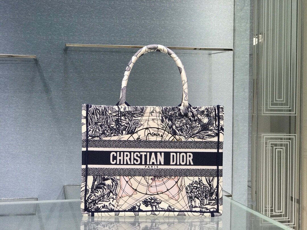 Christian Dior Book Tote 36 cm