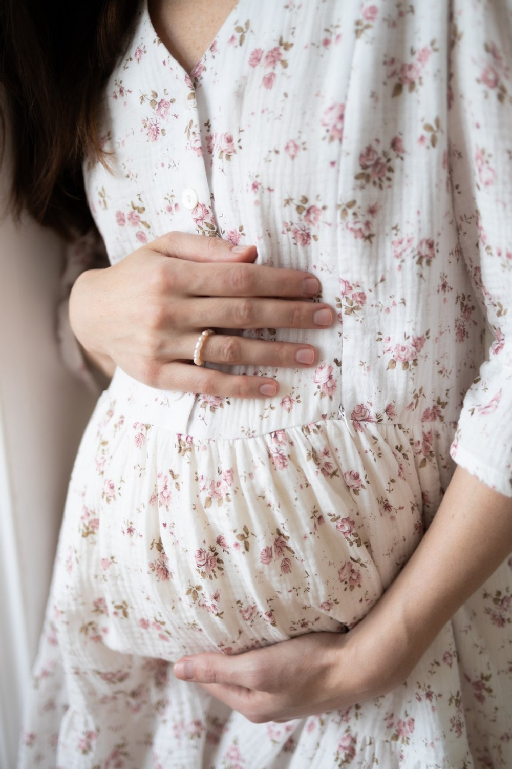 Платье Милана из муслина для беременных и кормящих, Айвори с цветами