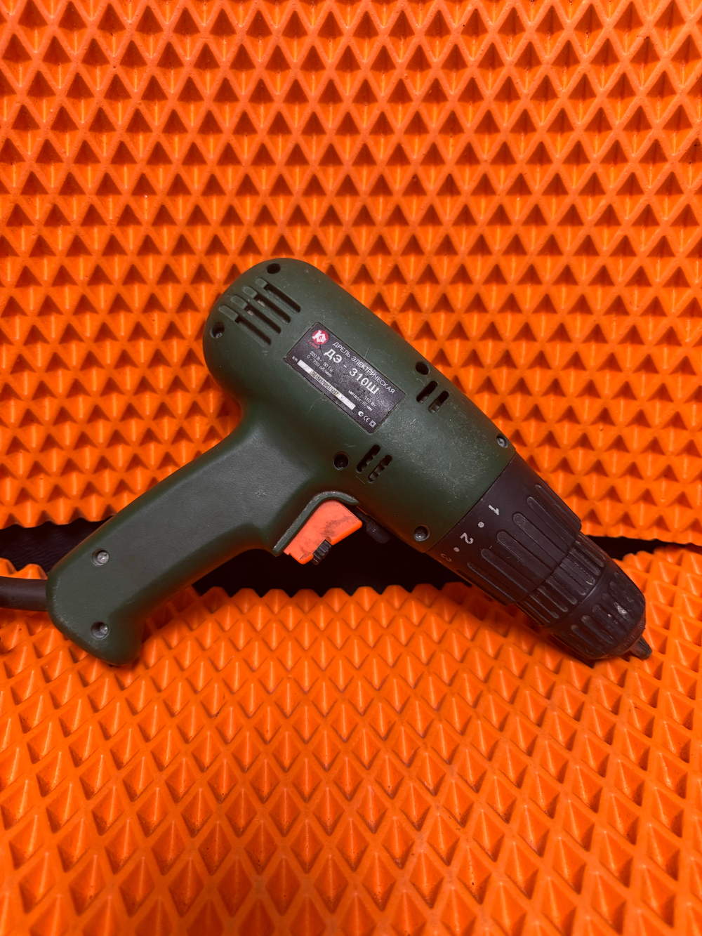 Дрель-шуруповерт Калибр ДЭ-310Ш