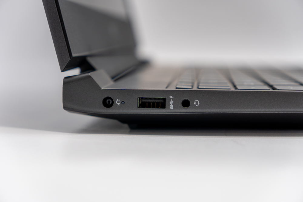 Ноутбук HP Victus ( i7-13620H / RTX 5060 )