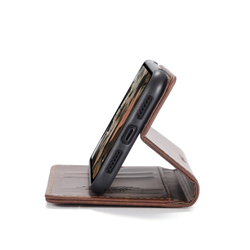 Чехол-книжка CaseMe Matte iPhone 11