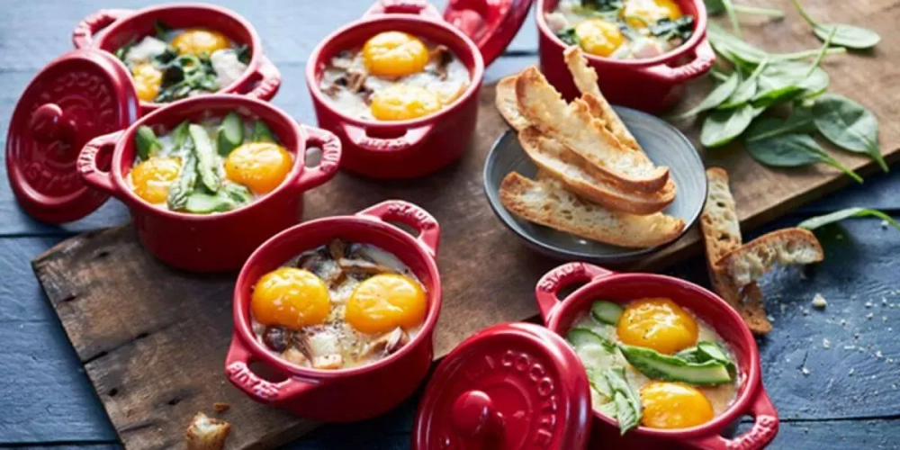 STAUB Подставка для 3 мини-кокотниц черная
