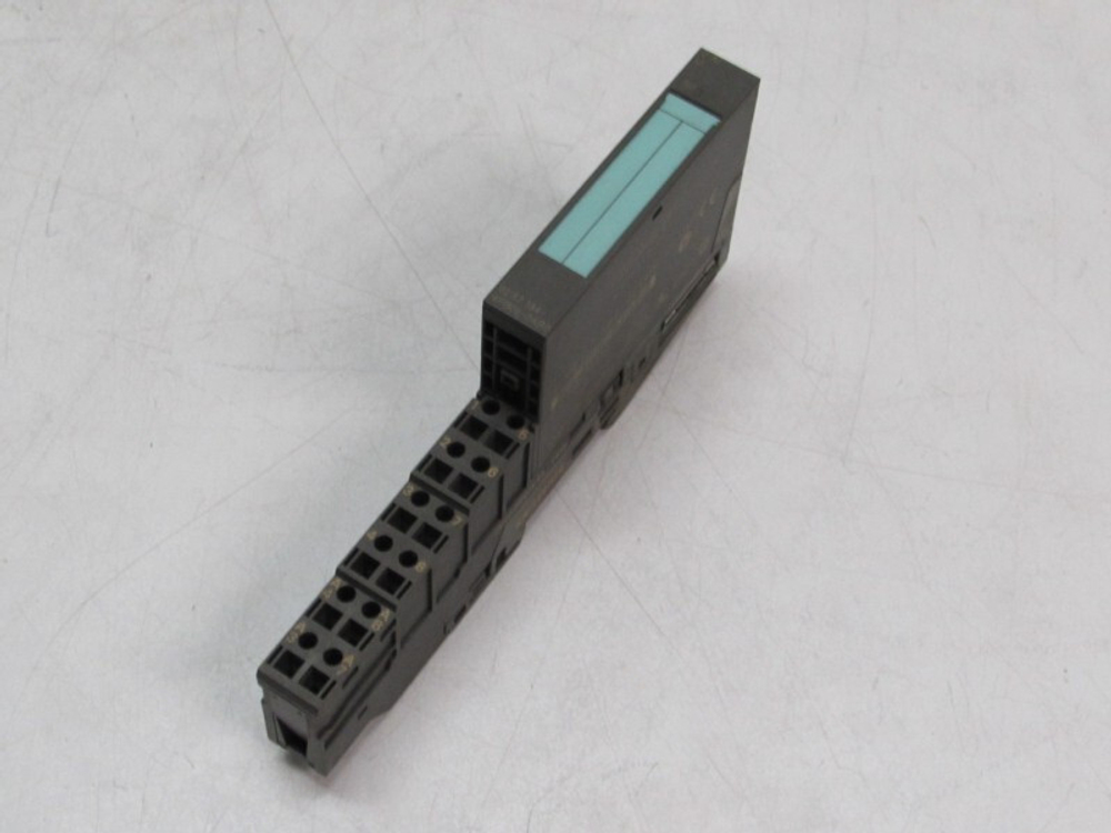 SIEMENS 6ES7 134-4FB00-0AB0 + 193-4CA50-0AA0