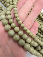 Зелёный агат (агат Алашань)