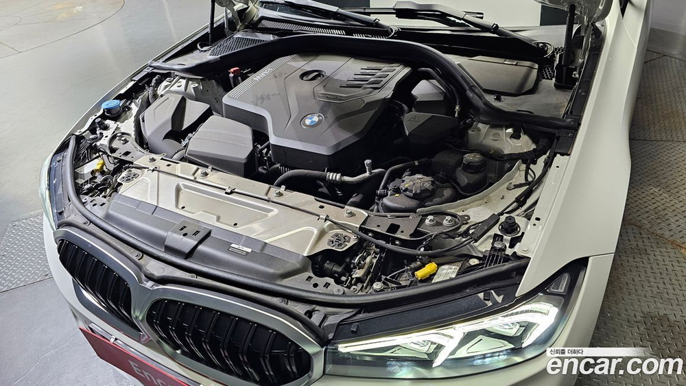 BMW 3 Series (G20) 320i (06.2023)