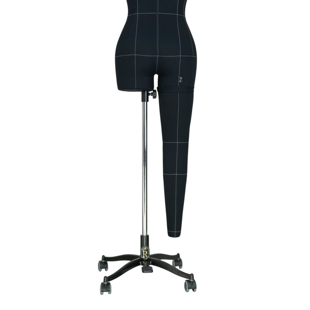 Нога черная для манекена Моника, размер 46