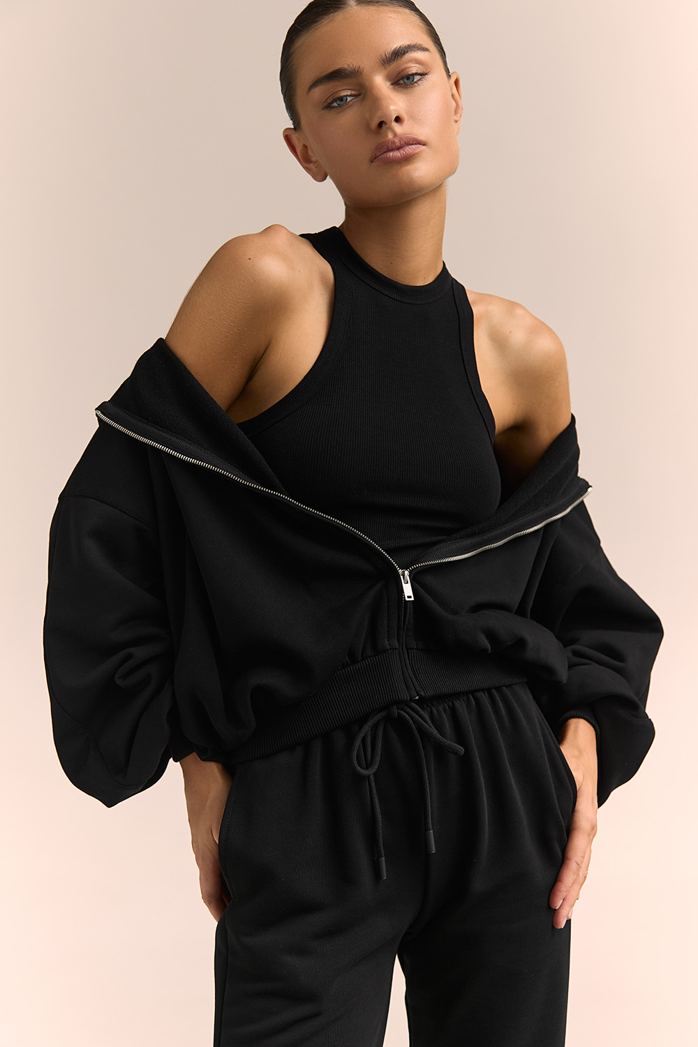 Джоггеры со шнурком Чёрный