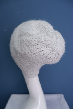 Шапка однотонная