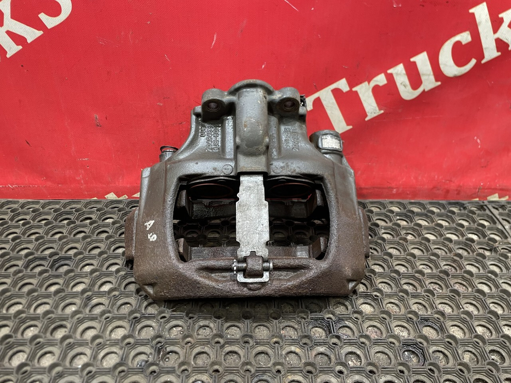 Суппорт задний правый