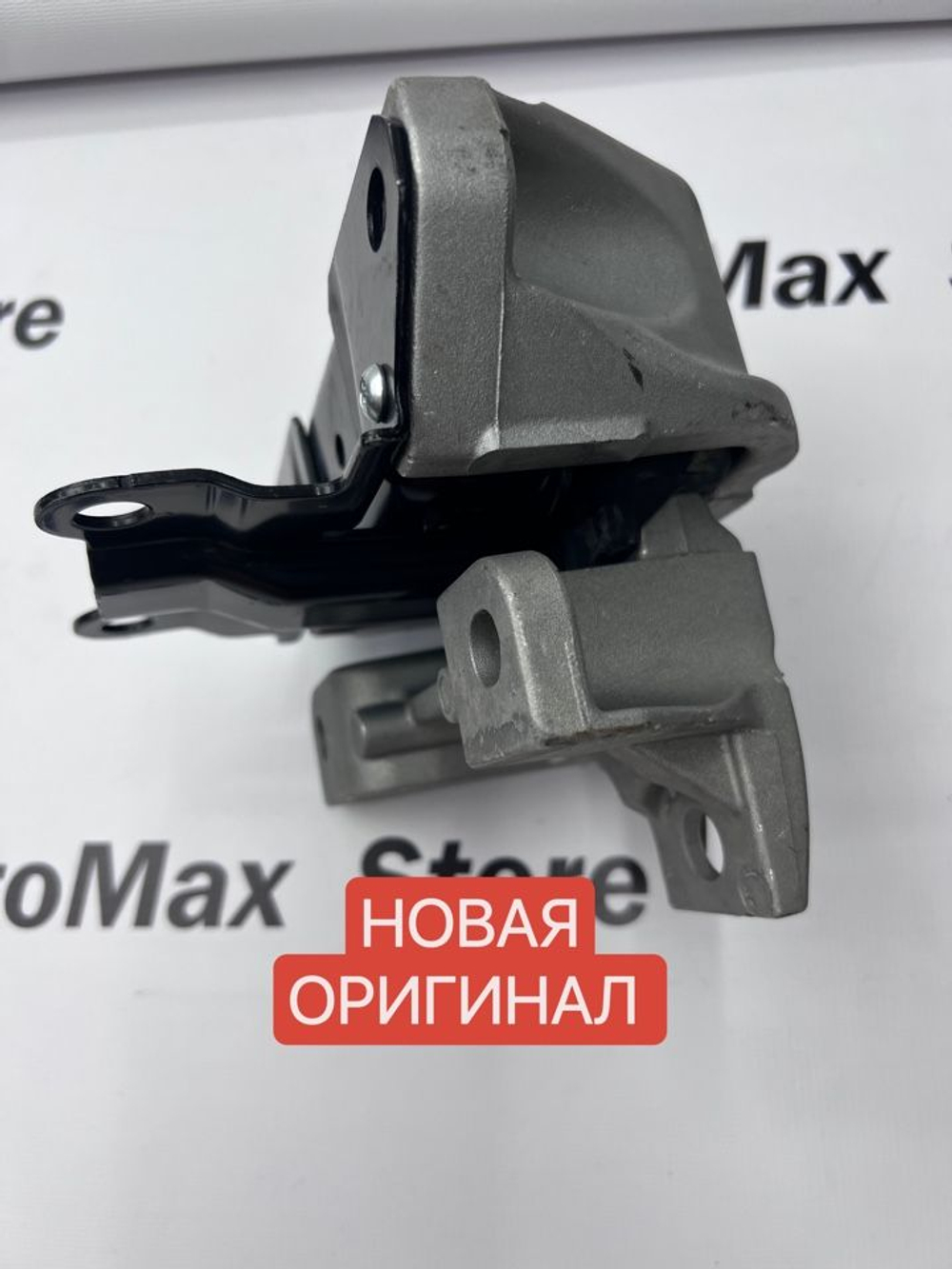 Подушка двигателя Mitsubishi Outlander 3 2910A323. Оригинал.