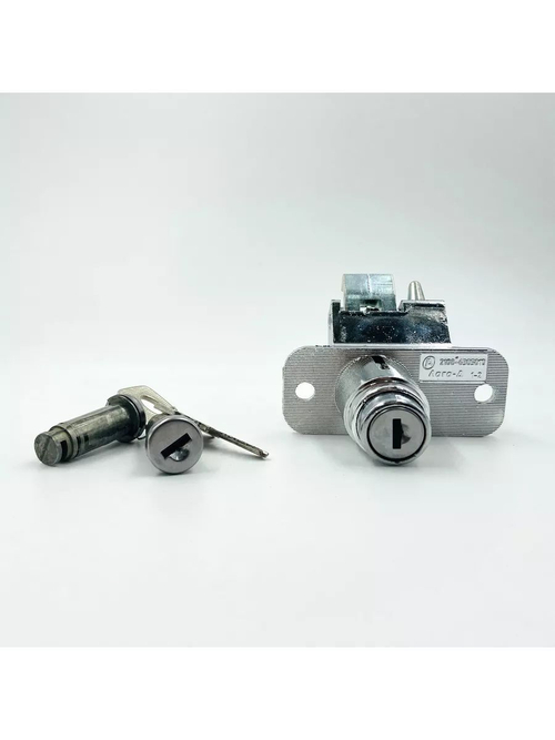 Замок багажника и личинки дверей ВАЗ ВАЗ 2108