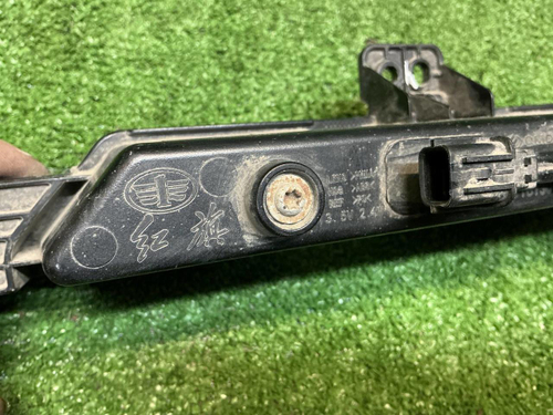 ПТФ центральный Hongqi HS5 (2019-н.в.)