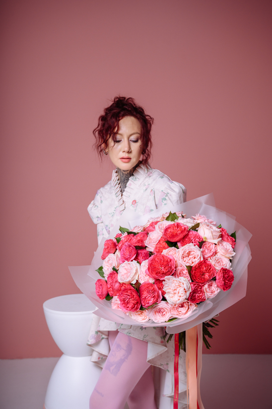 Моно букет из роз Тайная страсть