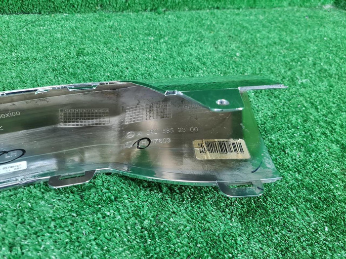 Накладка переднего бампера левая Mercedes GLE C292 (2015-2019) AMG