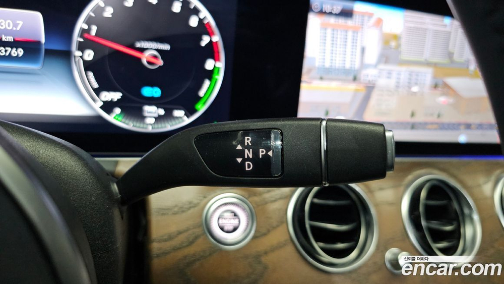 Mercedes-Benz E-Class W213 E300e Exclusive (11.2019)