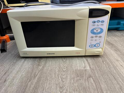 Микроволновая печь Samsung ce2738nr