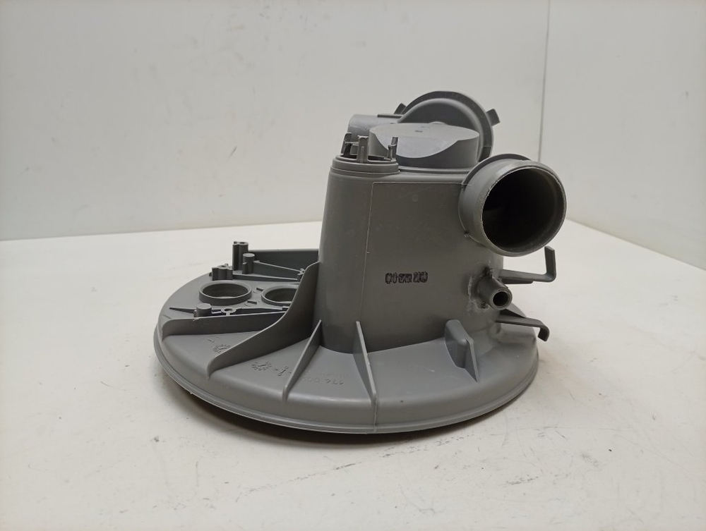 DIS5831 ктп4 Ремкомплект поддона (чаша) посудомоечной машины Beko 1741502600 б/у