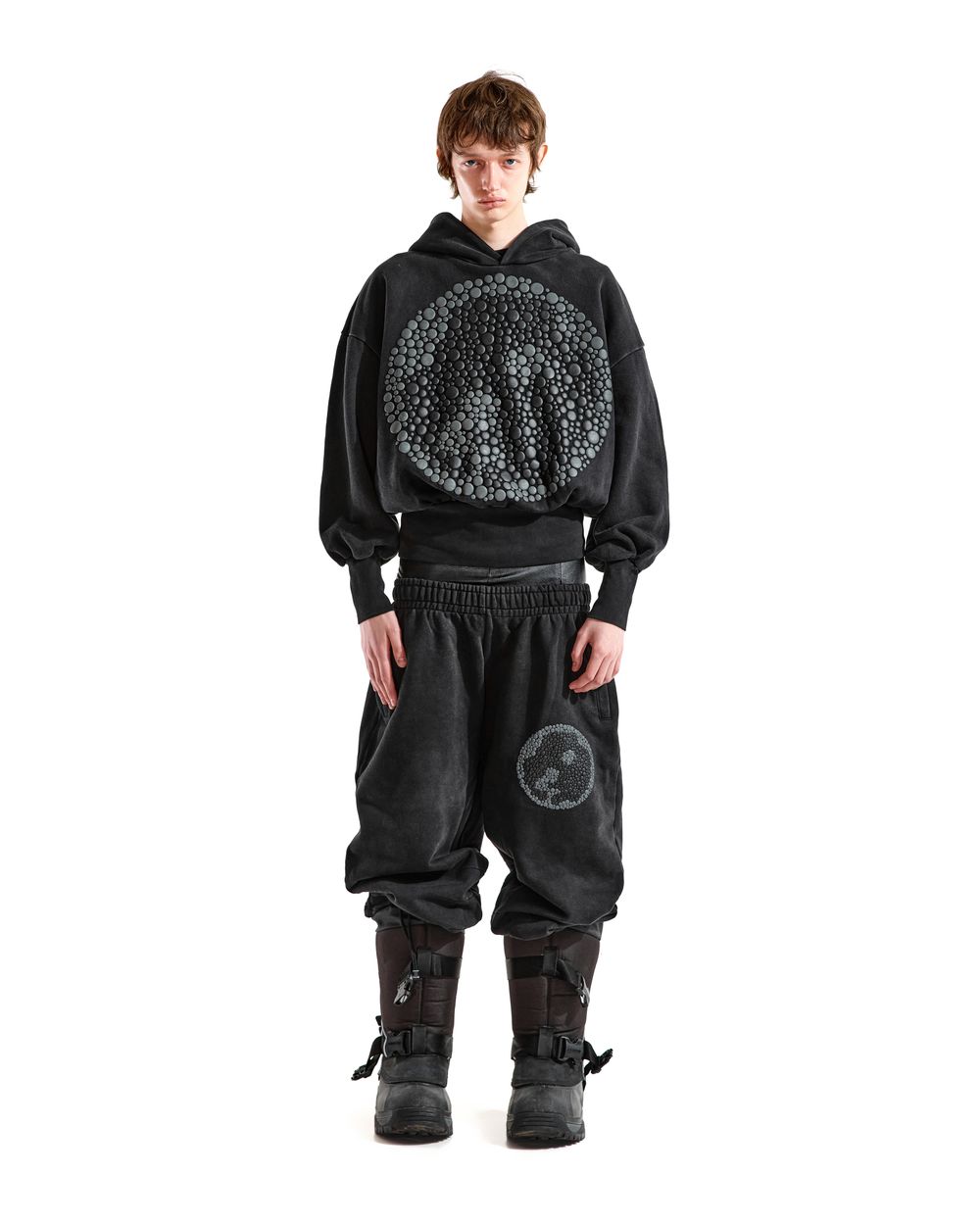 EYECHE puff j cut sweatpants
