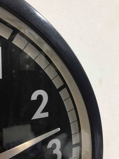 Настенные часы Seiko QXA476KN