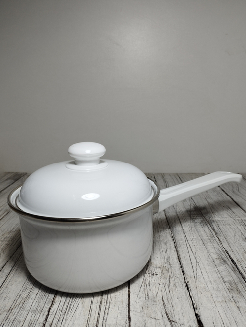 Кастрюля 1,0л цилин с 1 ручкой Без рисунка белый  С1607