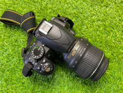 Nikon D3100 kit 18-55mm 3.5-5.6G VR 7.000 кадров