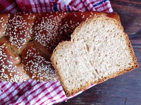 Цельнозерновая хала на закваске