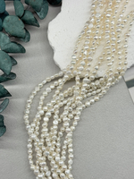 Натуральный барочный жемчуг 5-6 мм, нить 36 см