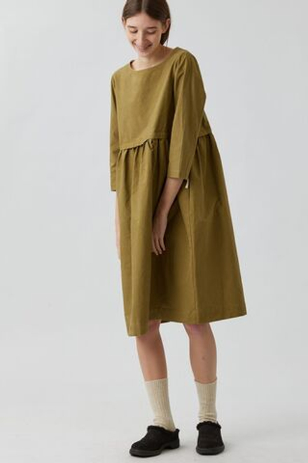 Платье с кулиской из вареного хлопка цвета хаки с ёжиком