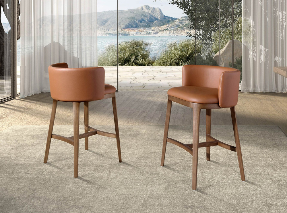 Барный стул Angel Cerda 4158 из коричневой экокожи