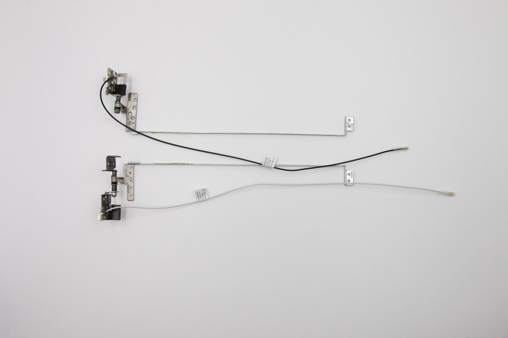 Комплект петель для ноутбука Lenovo P580/P585, с антеннами (90201003), оригинал