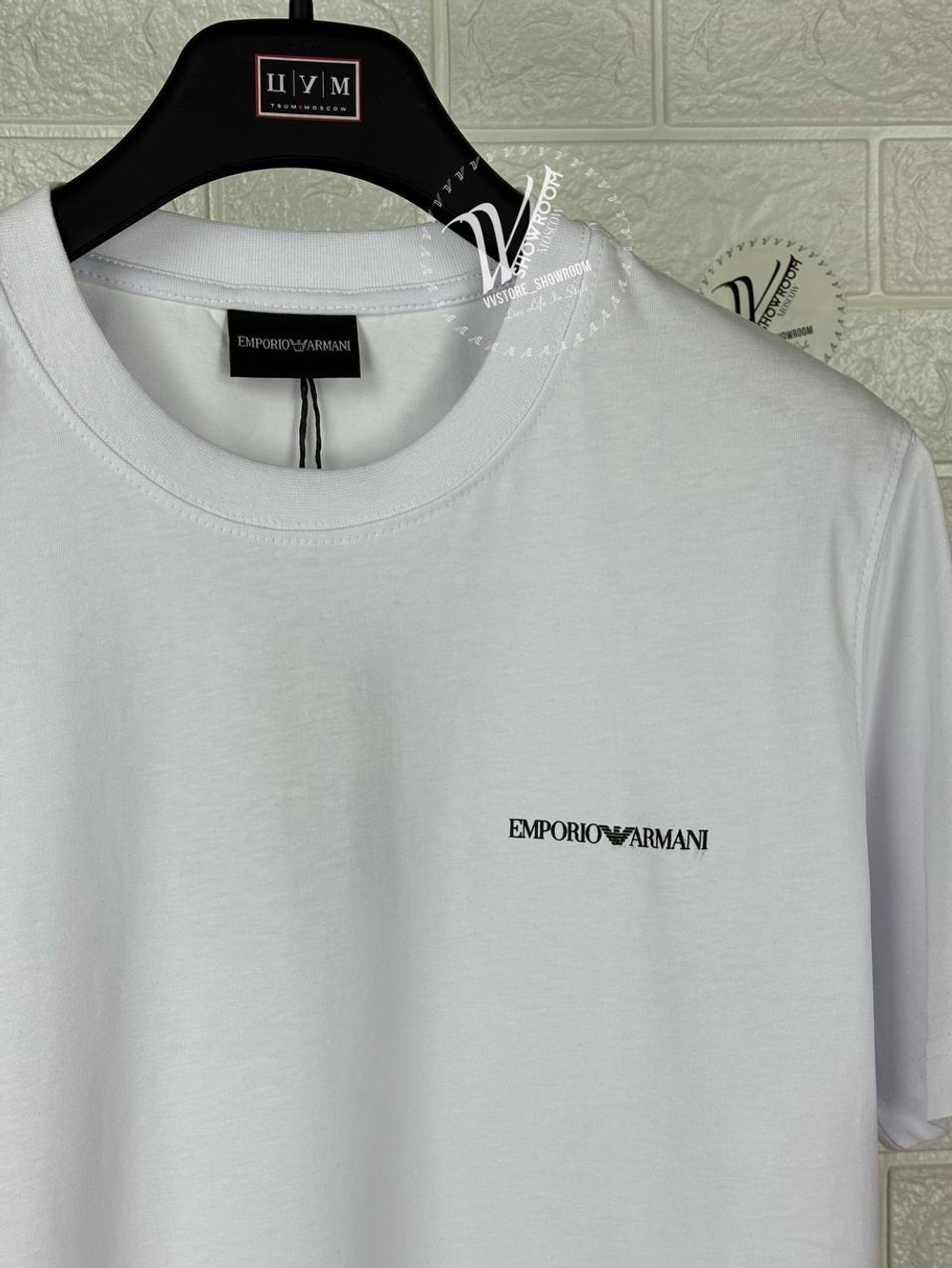 Футболка Emporio Armani