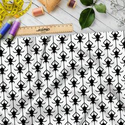 Ткань штапель чёрные пауки на бежевом фоне