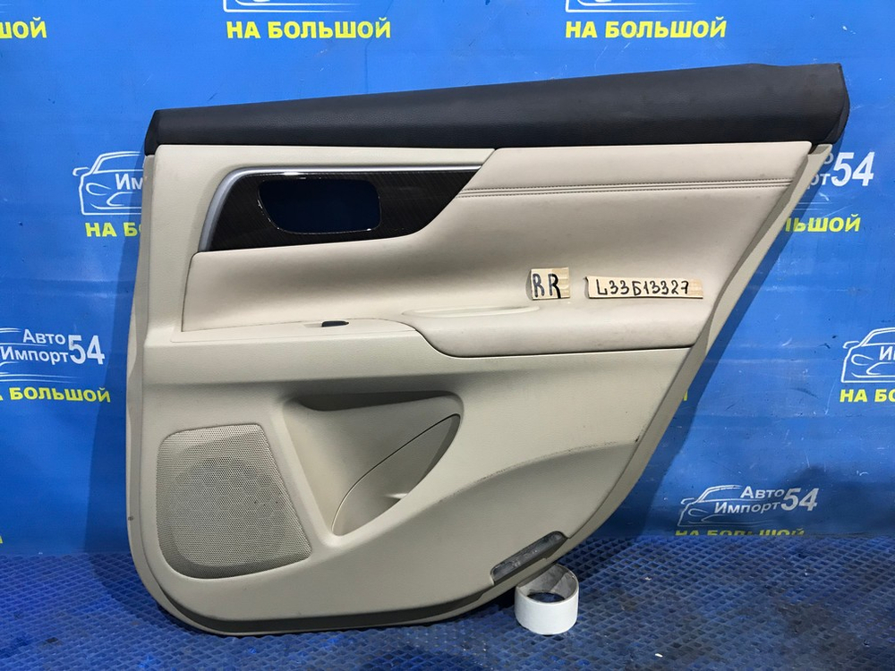 Обшивка двери NISSAN TEANA 2014-2020