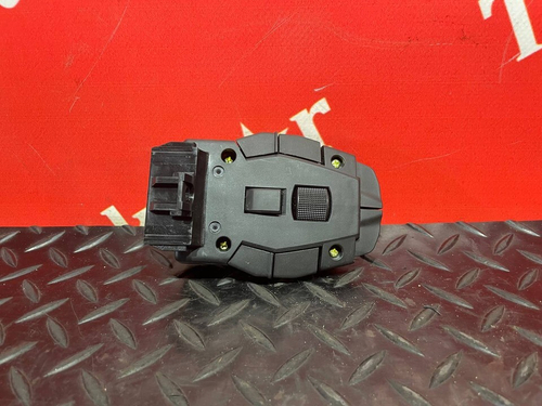 Подрулевой переключатель аудиосистемы 2022г