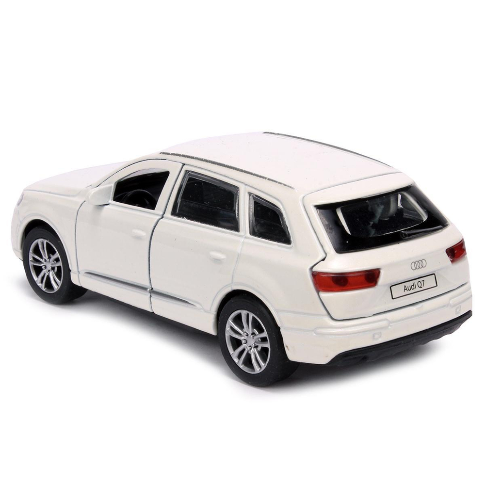 Модель ин. мет. "Audi Q7" 12см. белый, коробка Q7-12-WH (Технопарк)