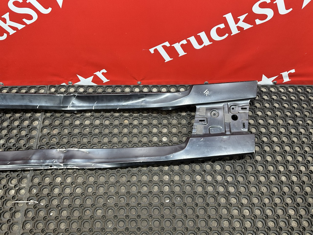 Накладка решётки радиатора