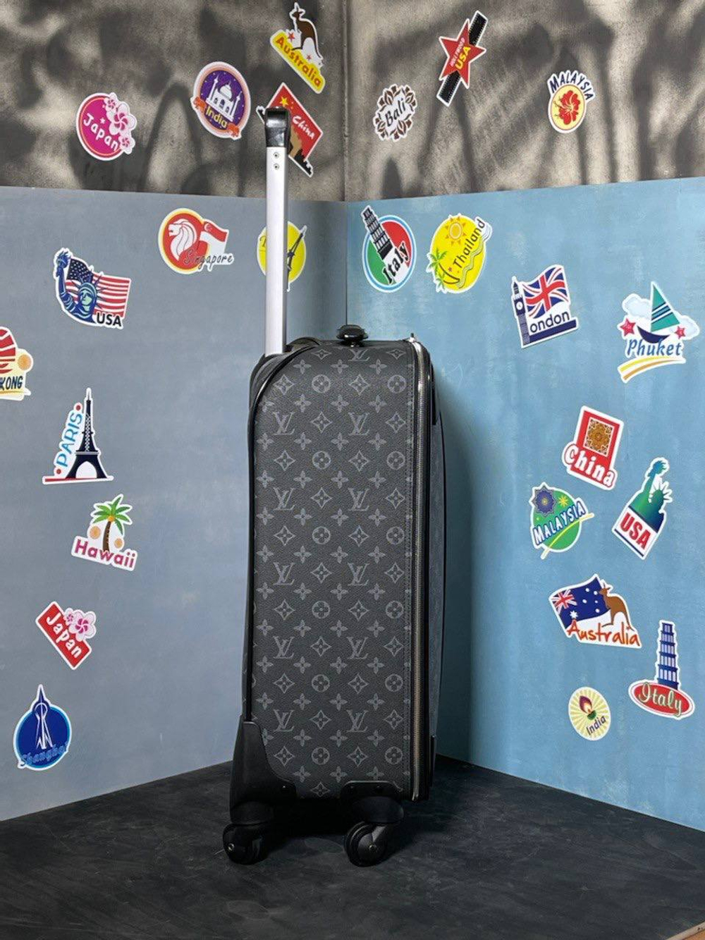 Чемодан Louis Vuitton