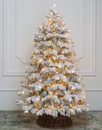 Заснеженная елка с гирляндой «Аляска» (Литая+пвх) 270 см / 2.7 м