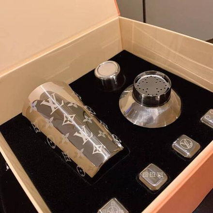 Шейкер Louis Vuitton