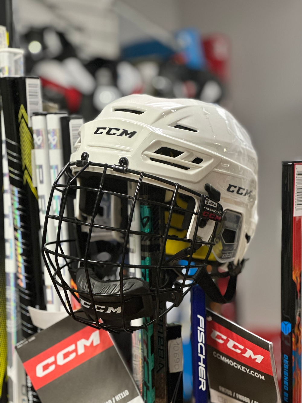 CCM TACKS 210 SR M