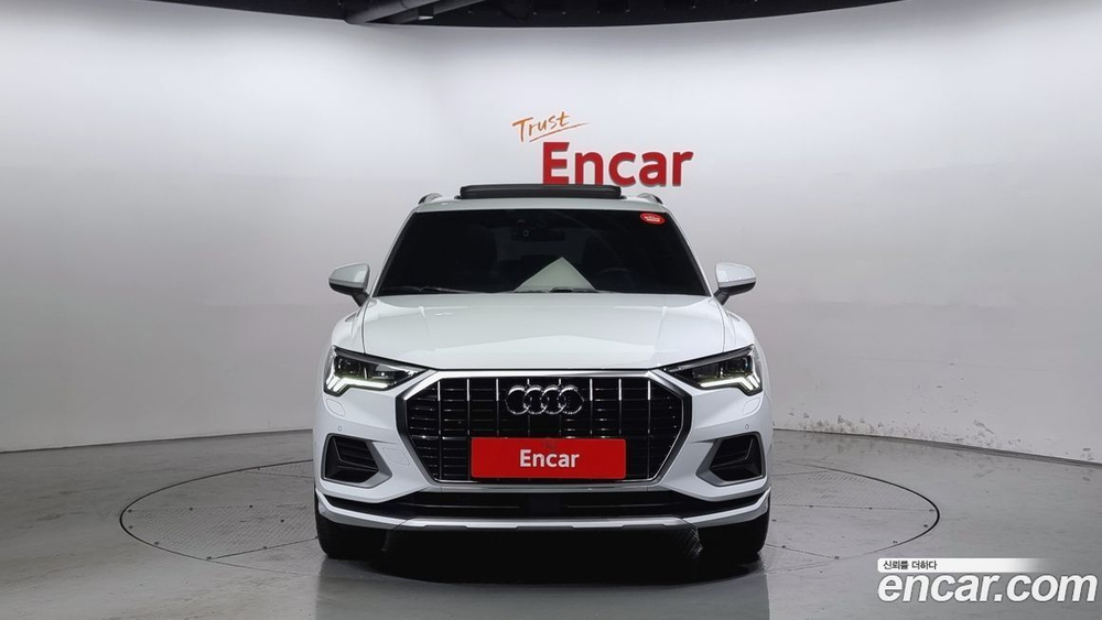 Audi Q3 (F3) 35 TDI Premium (12.2020)