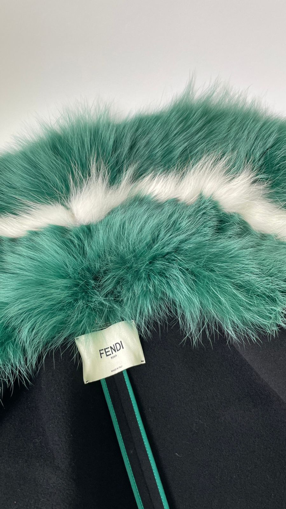 Пальто Fendi